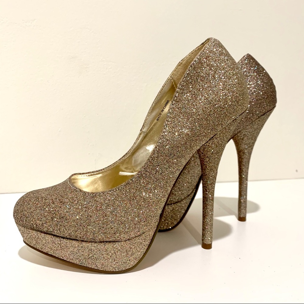 Gold Glitter 5.5” Pump Heels